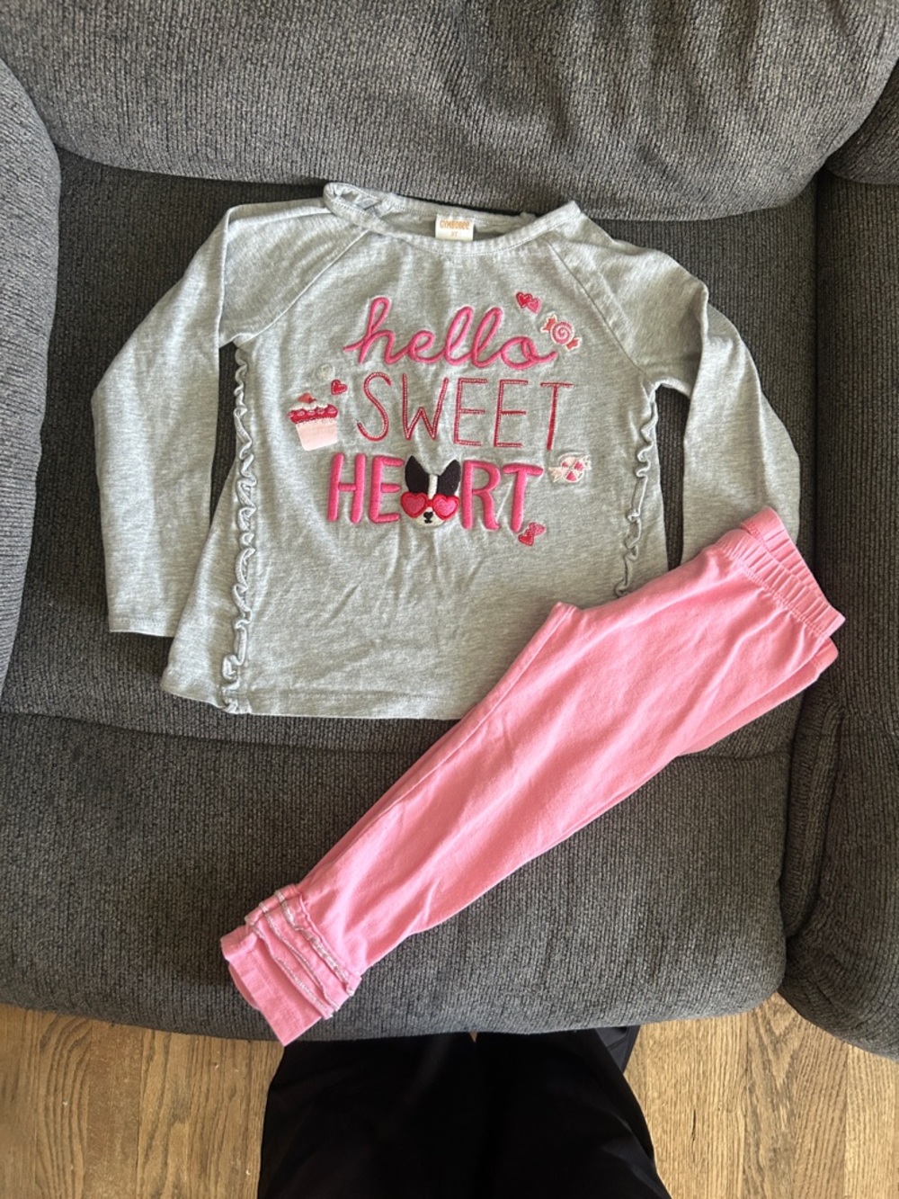 ☀️NWOT 3T Girls Sweet Heart Outfit Set☀️